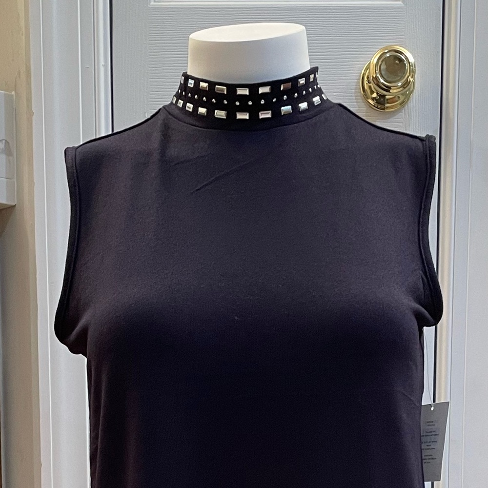 ❤️Black sleeveless mockneck top